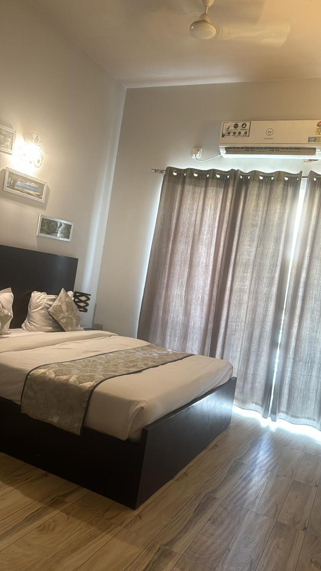 Pearl Suites At Omex Entrenity Vrindāvan Zewnętrze zdjęcie